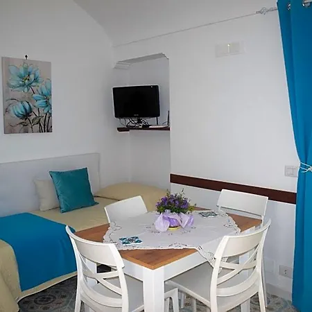Damecuta فندق مبيت وإفطار 3*
