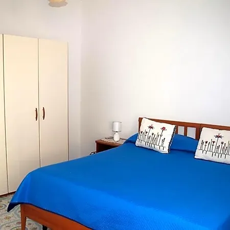Damecuta فندق مبيت وإفطار